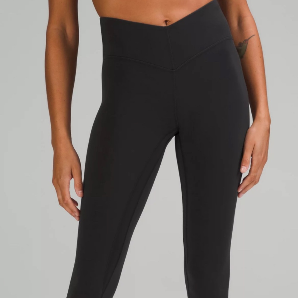Lululemon v waist 25” leggings